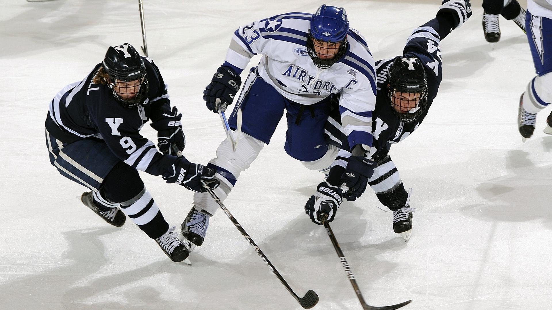 体育新闻中心夺冠时刻回放，体育新闻赛况